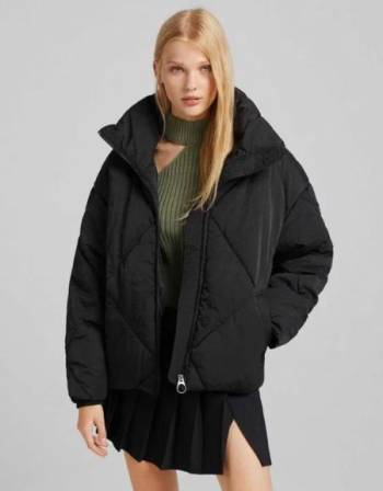 Bershka куртка оверсайз стьобана пуффер